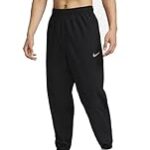 El Chándal Negro Nike: Ideal para Deportistas de Raqueta - Análisis y Comparativa de los Mejores Modelos El Chándal Negro Nike: Ideal para Deportistas de Raqueta - Análisis y Comparativa de los Mejores Modelos