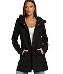 Los Mejores Abrigos Sport para Mujer: Comparativa de Estilo y Rendimiento en el Deporte de Raqueta